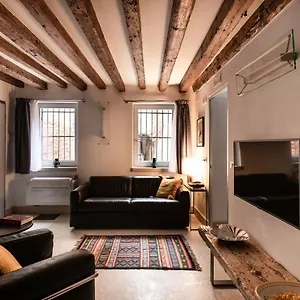 https://venice-boutique-house.hotelinveneto.com